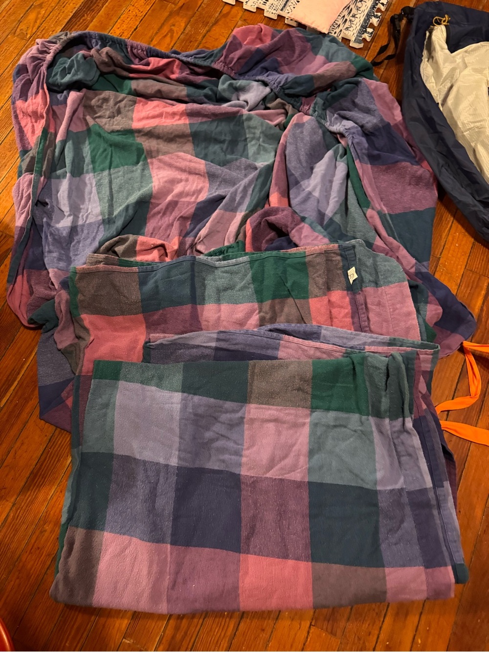 Vintage  L.L.Bean flannel sheet set featuring a multi-color block plaid